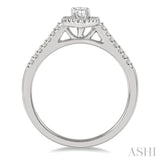 1/2 Ctw Round Cut Diamond Engagement Ring With 1/4 Ct Marquise Cut Center Stone in 14K White Gold