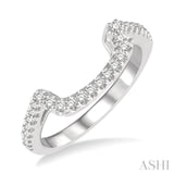 1/4 Ctw Round Cut Diamond Wedding Band in 14K White Gold