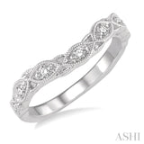 1/6 ctw Milgrain Leaf Motif Round Cut Diamond Wedding Band in 14K White Gold