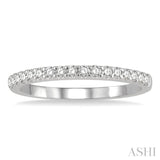 1/4 Ctw Round Cut Diamond Wedding Band in 14K White Gold