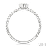 1/6 Ctw Bead Bijoux East-West Bezel Set Pear CutDiamond Stackable Petite Fashion Ring in 14K White Gold