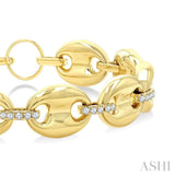 5/8 Ctw Bold Mariner Link Round Cut Diamond Aeris Gold Fashion Bracelet in 14K Yellow Gold