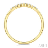 1/8 Ctw Curvy Chevron Leaf Motif Round Cut Diamond Fashion Band in 14K Yellow Gold