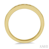 1/3 Ctw Channel Set 11 Stone Round Cut Diamond Wedding Band in 14K Yellow Gold