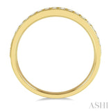 1/3 Ctw Round Cut Diamond Wedding Band in 14K Yellow Gold