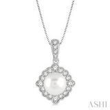 Pearl Pendant