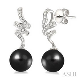 Pearl Earring