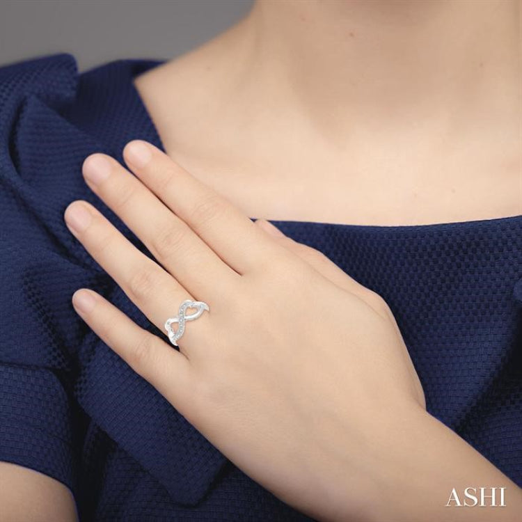 Infinity Heart Shape Silver Diamond Fashion Ring